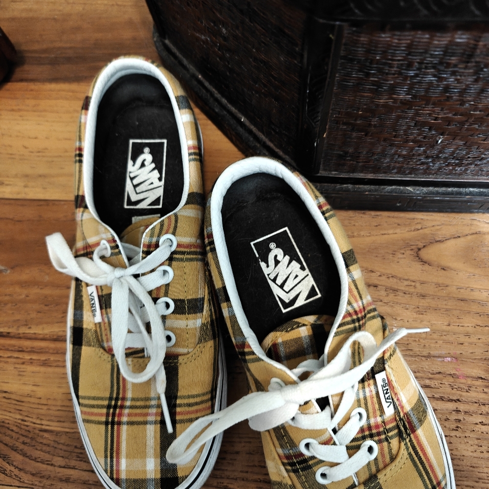Plaid Vans - Picture 4 of 4
